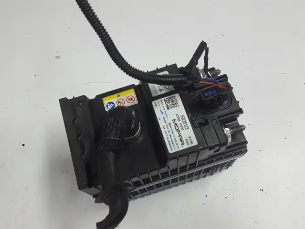 Batterie FIAT OEM 52220123 pour Panda 3 1.0 Mild Hybrid image 2
