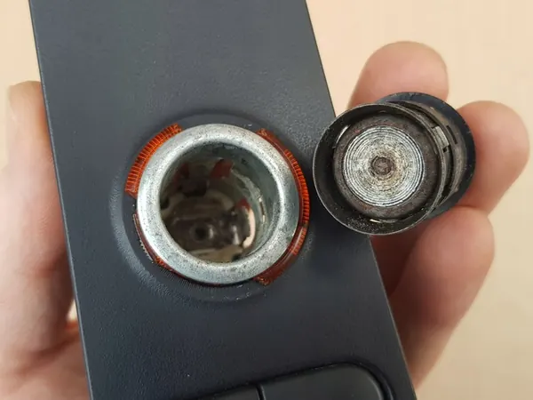 Bedienfeld Tunnel / SEAT ALTEA - TOLEDO III - LEON II image 4