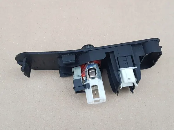 Bedienfeld Tunnel / SEAT ALTEA - TOLEDO III - LEON II image 9