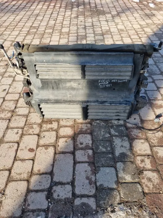 FORD OEM 8V619L440AC Complete Radiatorventilator image 3
