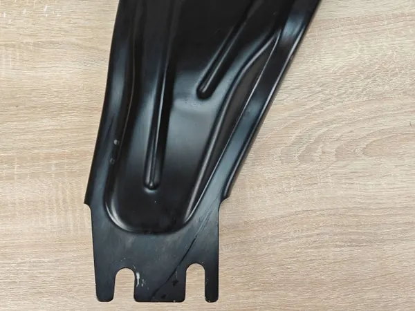 Underkroppssköld OEM MB3C7E063CB för VW Amarok II image 3