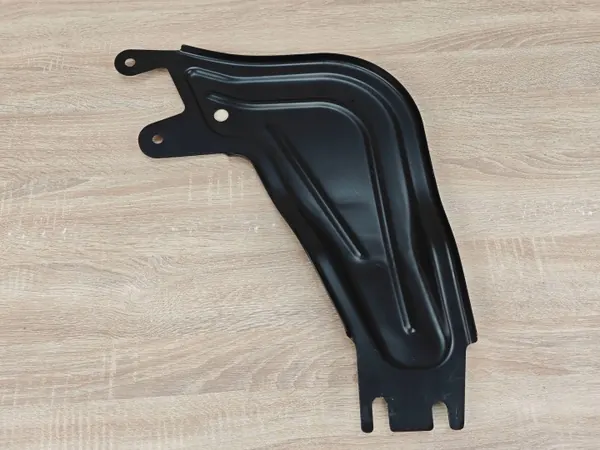Underkroppssköld OEM MB3C7E063CB för VW Amarok II image 4