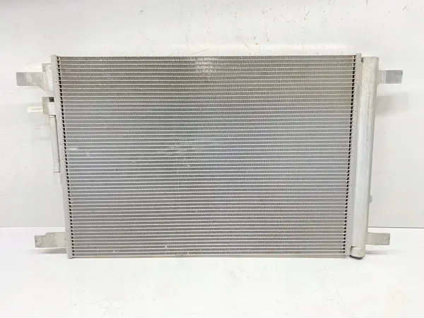 Condenseur AC OEM 5Q0816411BD pour VW Golf 7/Audi A3 image 2