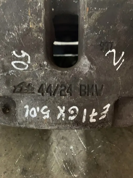 2007 BMW X5 E70 Hinterer Bremszylinder 34216776789 image 3