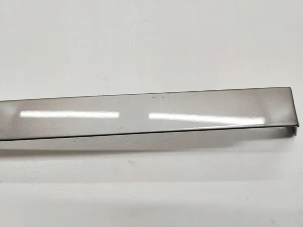 VW Caddy 2K5 Linker Railafdekking OEM 2K0843795B image 3
