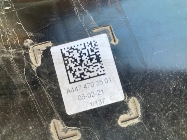 MERCEDES VITO RÉSERVOIR ADBLUE A4474704102 A4474703501 image 3