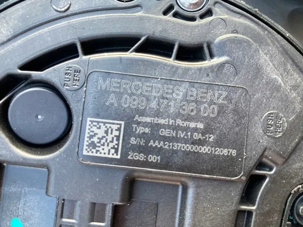 MERCEDES VITO RÉSERVOIR ADBLUE A4474704102 A4474703501 image 6