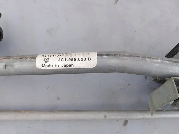 VW Passat B6 Etupyyhkijän Mekanismi 3C1955023B image 3