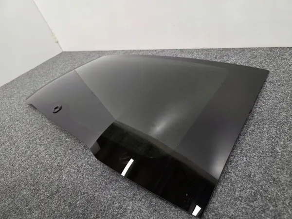 Volvo XC60 II Kofferbakruit OEM 32244891 2021 image 6