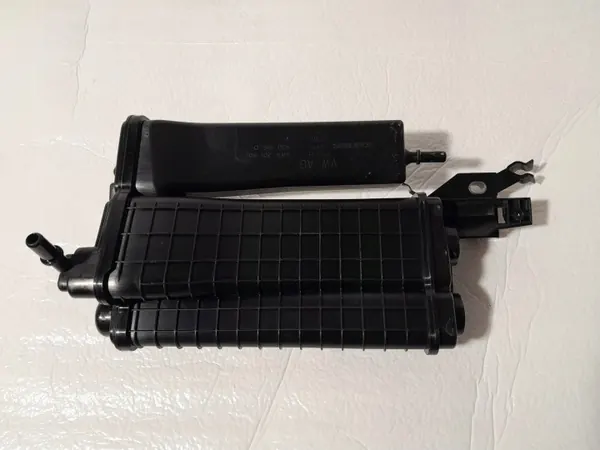 OEM 5WA201801 Kolfilter för Audi A3 S3 8Y image 3