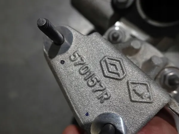 Nissan Juke 1.5DCI Inlaatslang EGR Ventiel OEM image 4