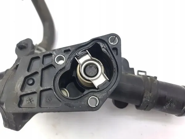 Termostato Infiniti OEM 110602770R - Pieza original usada image 10