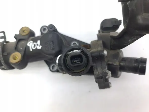 Termostato Infiniti OEM 110602770R - Pieza original usada image 9