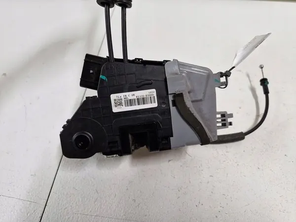 Hyundai Dörrlås 81320-D3000 image 4