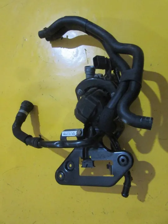 Pompe à air secondaire Audi A6 4G OEM 4G0906617H image 2