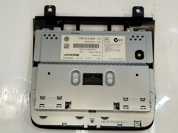 Pantalla Radio VW Touareg OEM 7P6919603 - Usado image 3