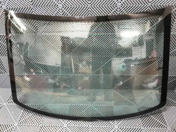 Luna trasera usada OEM 561845051H para VW Passat B8 image 3