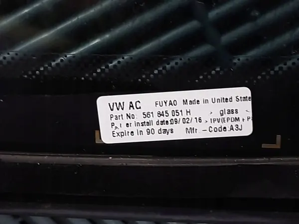 Luna trasera usada OEM 561845051H para VW Passat B8 image 5