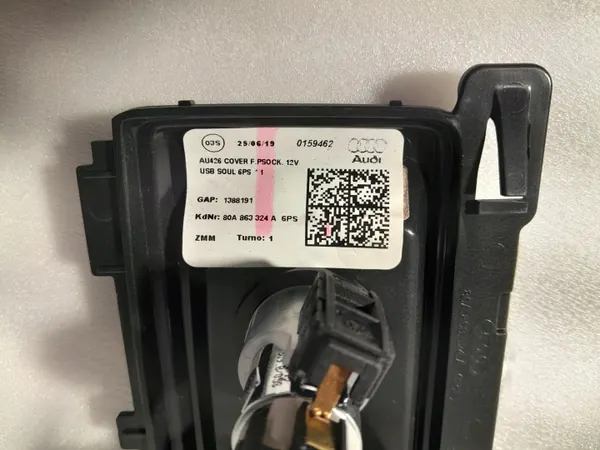 Prise USB Audi Q5 II OEM 5Q0035726L image 4