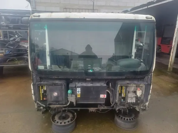 MAN TGL TGM dagcabine OEM DZIENNA - Gebruikt image 2