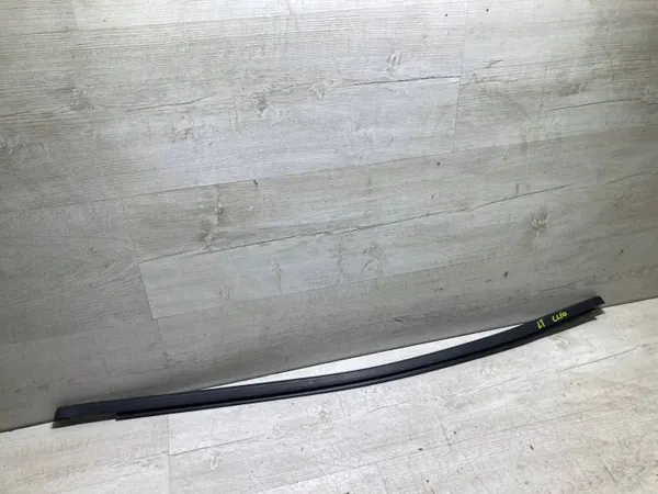 Renault Clio V 2019 Raclette vitre arrière gauche OEM sokolowski image 2