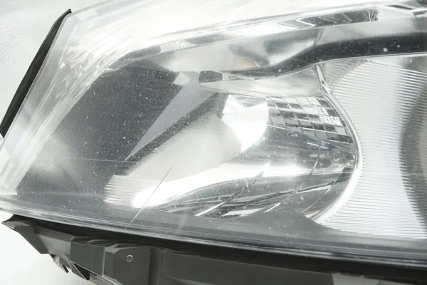 Linker Koplamp Mercedes A W176 A1768203861 image 2