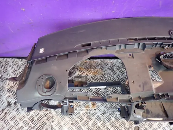 MINI COOPER I R50 01-04 kojelauta OEM 53965721 image 9