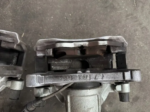 Juego de frenos delanteros Cupra Formentor OEM 5WA615301B image 6