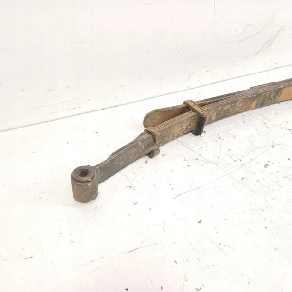 Resorte trasero Nissan Navara D40 OEM MAM56656 image 9