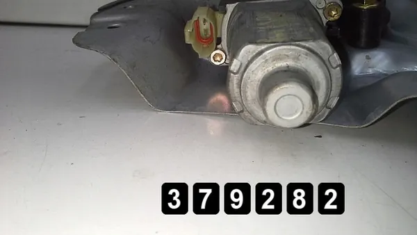 Régulateur de vitre Kia Cerato OEM AM-379282 - Occasion image 3