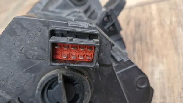 OPEL INSIGNIA I A LIFT 13-17 LED LINS RH Hella image 5