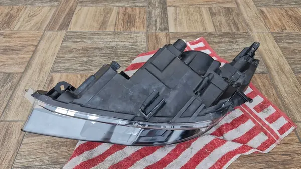 OPEL INSIGNIA I A LIFT 13-17 LED LINS RH Hella image 7