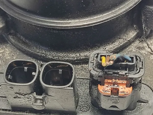 PEUGEOT PARTNER B9 15-18 Bomba de direção elétrica OEM image 5