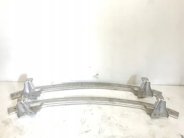 Tesla Model Y Etu Alapalkki image 5