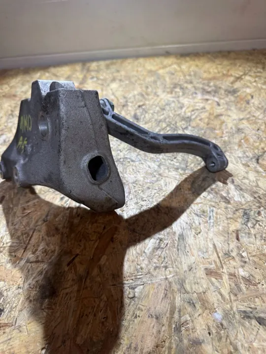 Volkswagen OE 1K0199117AG Support Boîte Utilisé image 3