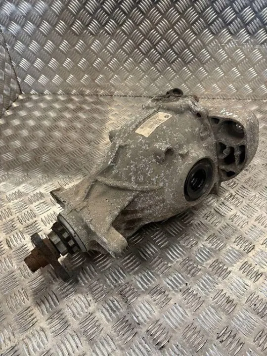 Rear Differential BMW 5 Touring F11 7584444 image 2