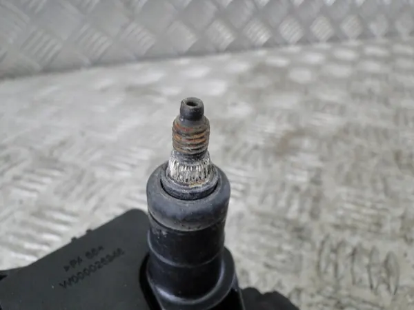 Rear Wiper Mechanism Audi A6 C7 4G Kombi 4G9955711C image 3