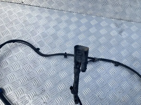 Ruitensproeiers Mercedes GLA X156 image 2