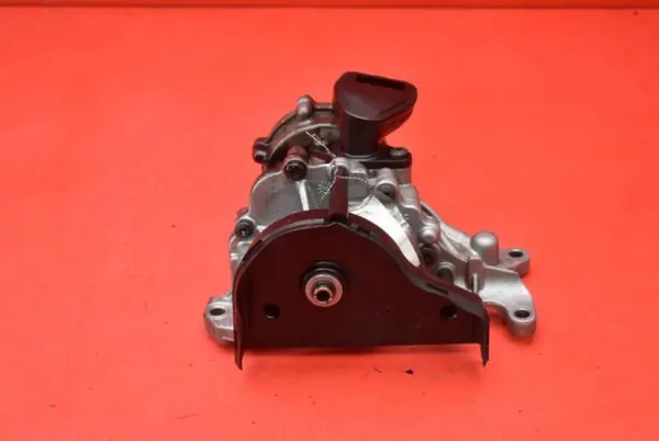 Pompe à huile OEM 55487858 pour Opel Astra 5 1.6 CDTI image 5