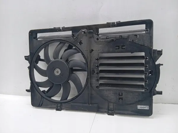 Radiatorventilator OEM 8K0121003Q voor Audi A4 B8 image 3