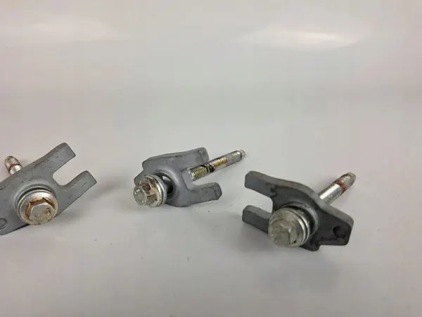 Rail de montage d'injecteurs de gaz Renault Trafic III 2018 OEM H8201055367 image 6