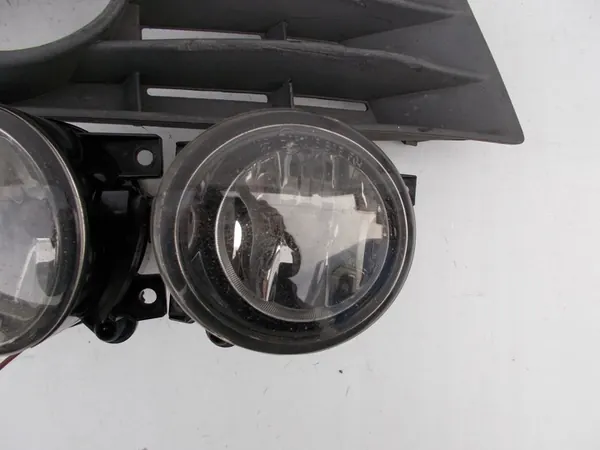 Faróis de Neblina Halógenos VW Golf V + Plus Esquerdo Direito 5M0853665C image 4