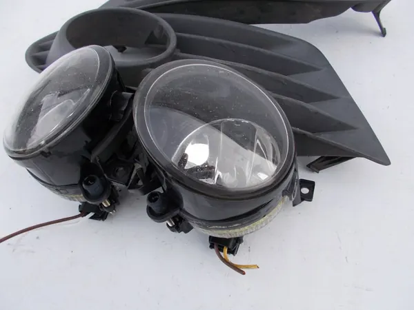 Faróis de Neblina Halógenos VW Golf V + Plus Esquerdo Direito 5M0853665C image 5