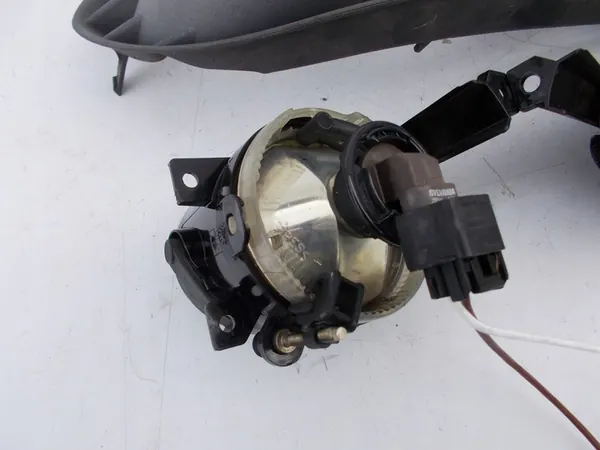 Faróis de Neblina Halógenos VW Golf V + Plus Esquerdo Direito 5M0853665C image 7