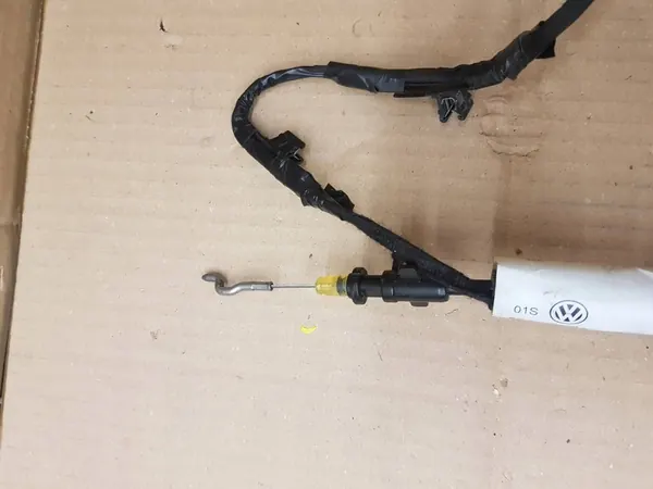 Höger dörrlås Volkswagen Golf VII 2017 OEM image 5