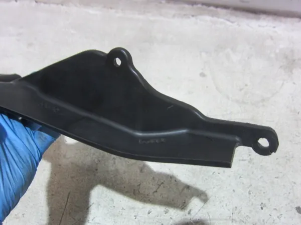 BMW 7 F01/F02 schotisolatie rechts boven OEM 51717188414 image 4