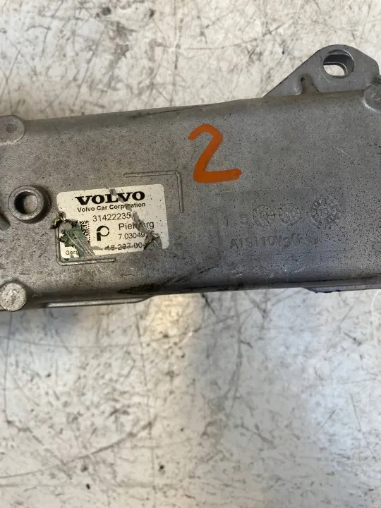 Válvula EGR usada OEM 31422235 para Volvo XC60 2.4L image 3