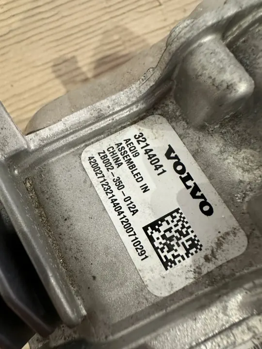 OEM 32144041 Invertteri Volvo T8 Plug-in Hybridille image 4