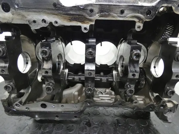 Bloque Motor Land Rover OEM PBG4D36015EE Usado image 7