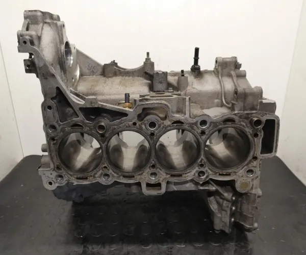 Bloque Motor Land Rover OEM PBG4D36015EE Usado image 8
